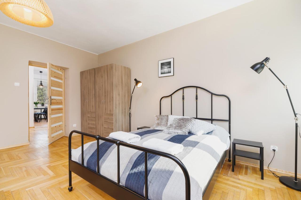 Apartments Cracow Chopina By Noclegi Renters Cracovia Exterior foto
